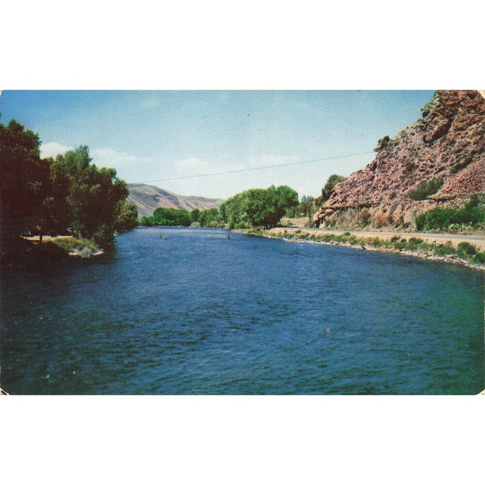 Postcard Gunnison River on the Western Slope of Colorado Vintage Chrome Unposted